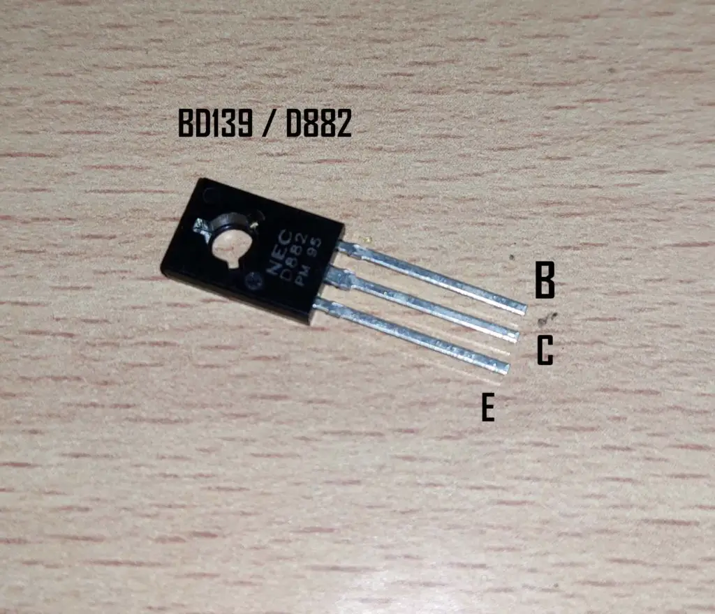 BD139 / D882 pin diagram
